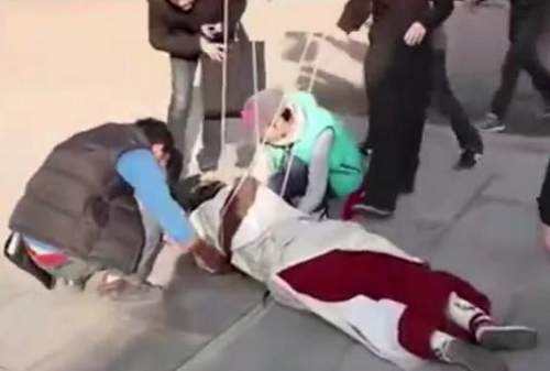 赵丽颖产子后，粉丝都希望颖宝别再这样了，健康专家也赞同。