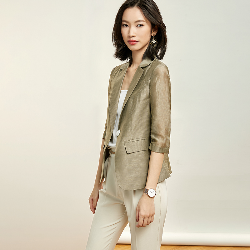 小西装哪种质量较好,小西装什么牌子好