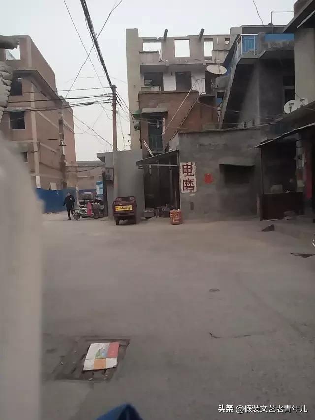 新乡人多少还记得建北四路，一个能把人绕“毛”的巷子