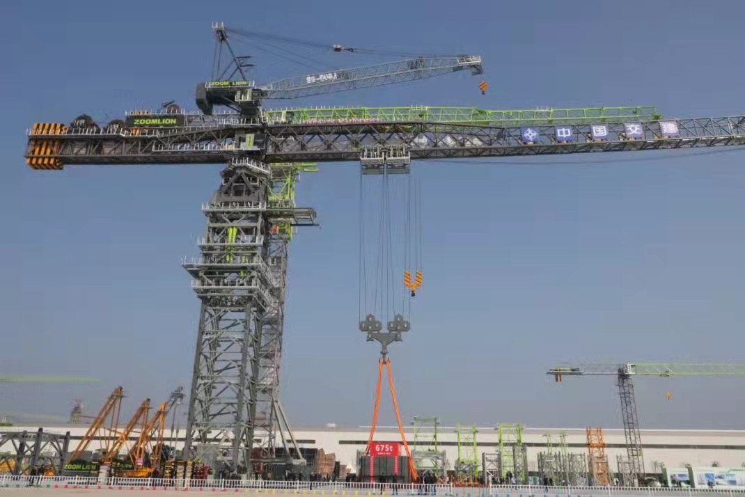 中国的巨型庞然大物,中国造出3000吨大国重器