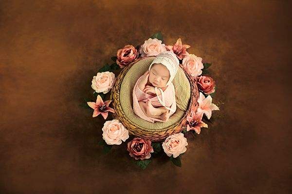 满月照为什么要裹起来,满月照为什么要裹住宝宝