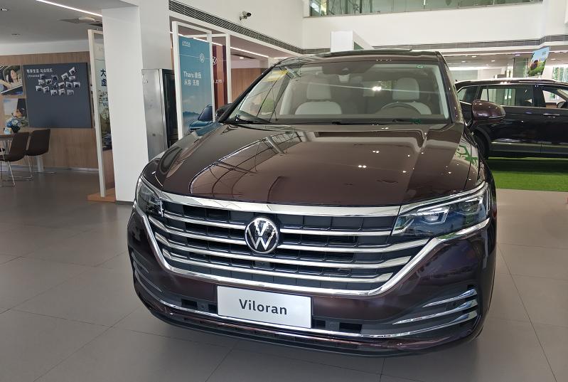 大众巍昂mpv,大众巍昂到店