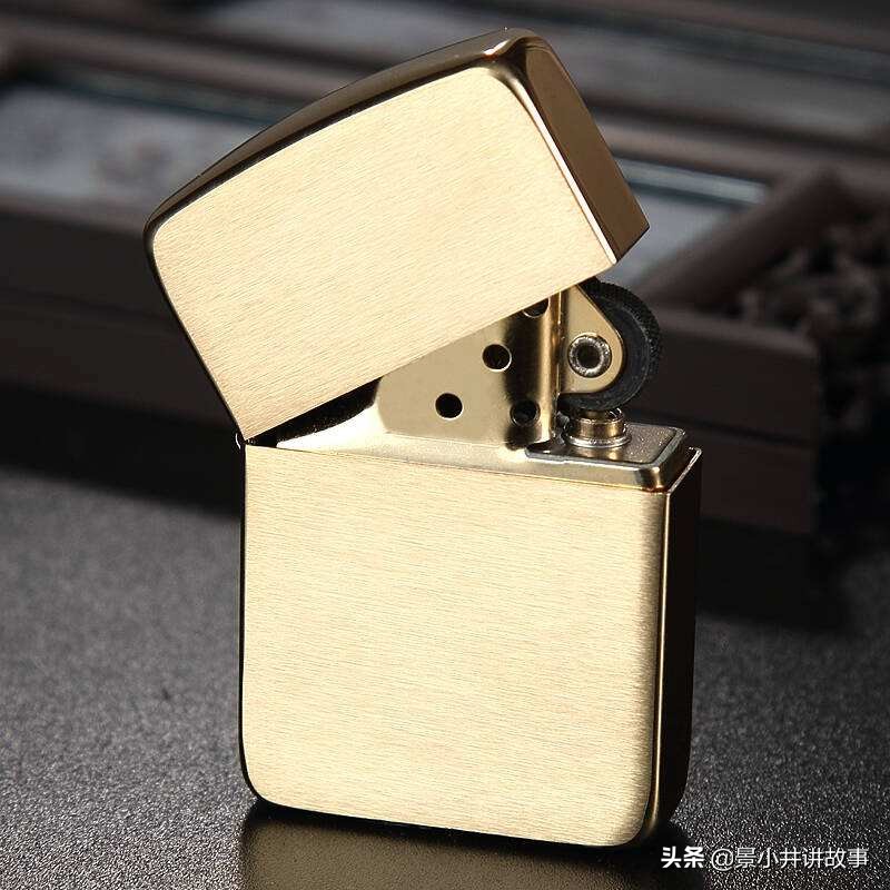 穿梭城市的美国的哥为他做流动广告，Zippo打火机如何一炮而红