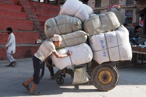 智能装卸和搬运,装卸搬运物流价格