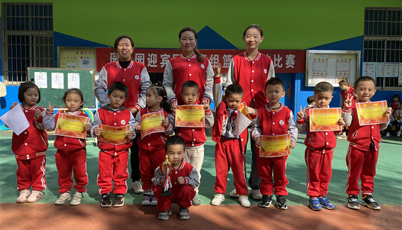 幼儿提高篮球趣味训练,篮球提高幼儿运动精神