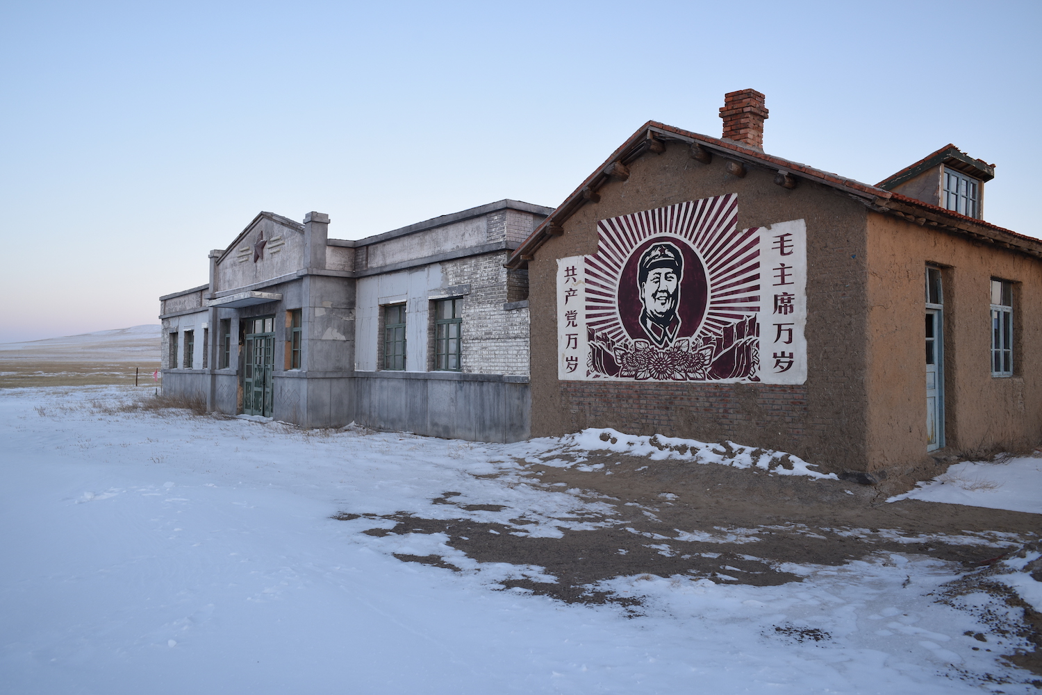 乌拉盖狼图腾拍摄地秋天去还行吗,乌拉盖狼图腾旅游