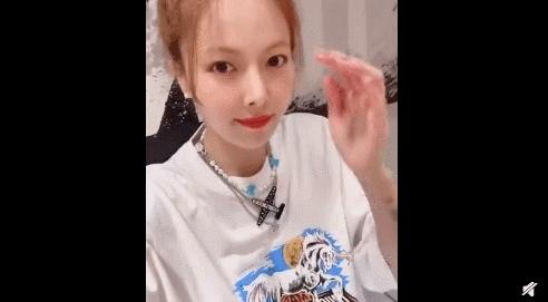 明星们的暴瘦都是怎么减肥的,哪些明星减肥不靠节食