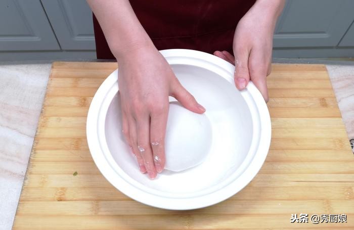 不用鸡蛋的素饺子怎么做,三鲜馅饺子怎么做最简单