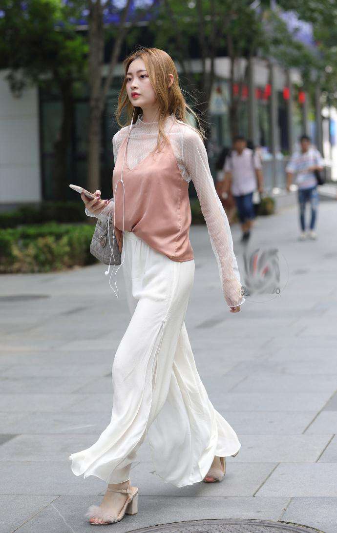 大腿胖的女生夏天适合什么裤子,下半身胖穿什么裤好看