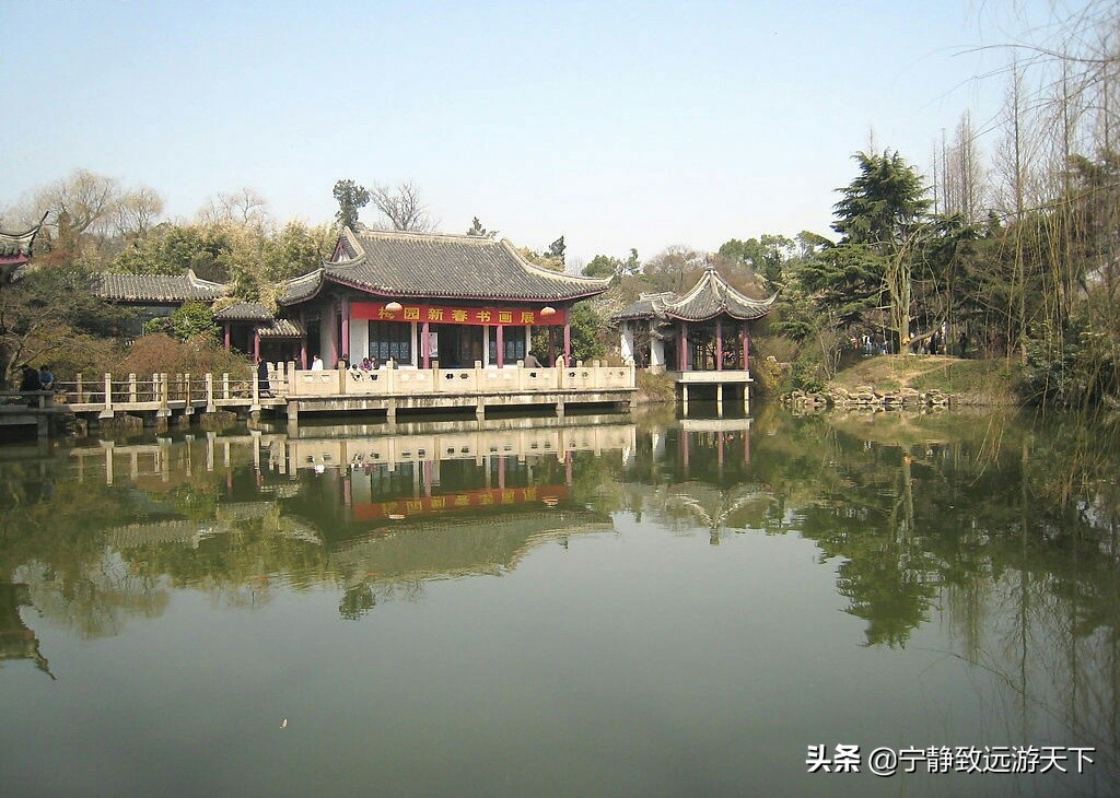 无锡梅园赏梅留念,无锡荣氏梅园简介