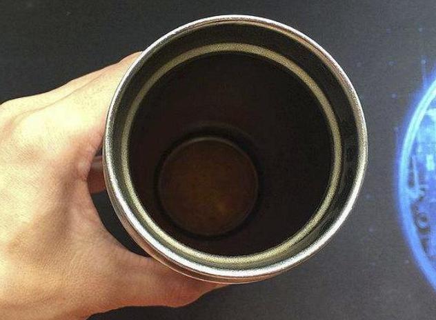 央视曝光的夺命保温杯父母要警惕,央视曝光保温杯毒水