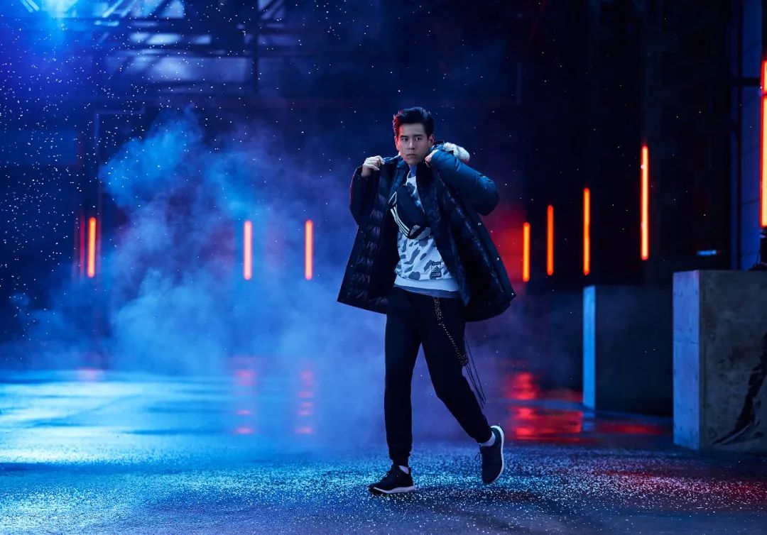 adidas运动达人,adidas态势正燃