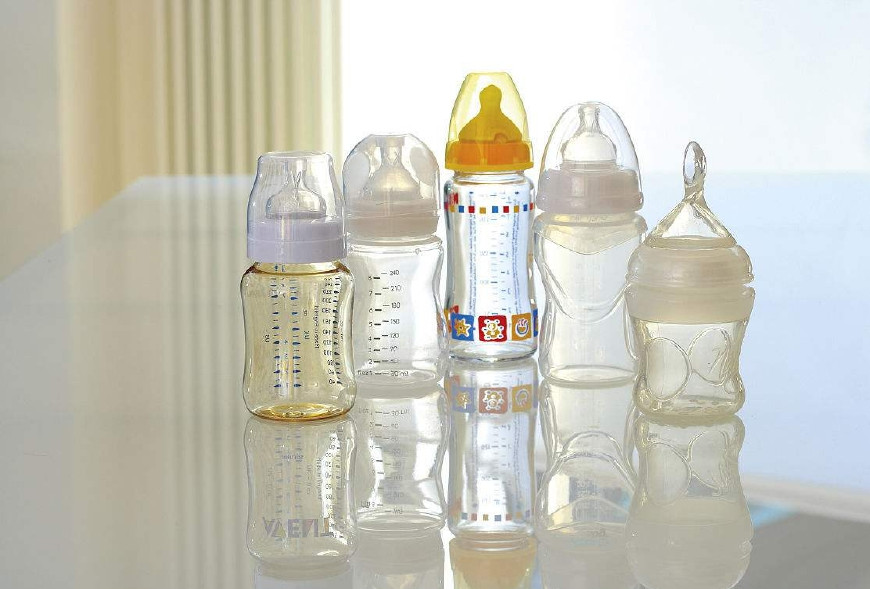 如何让孩子吃母乳不依赖奶瓶,孩子对奶瓶依赖怎么办