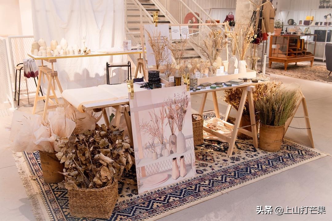 cos姐妹品牌,cos姊妹品牌