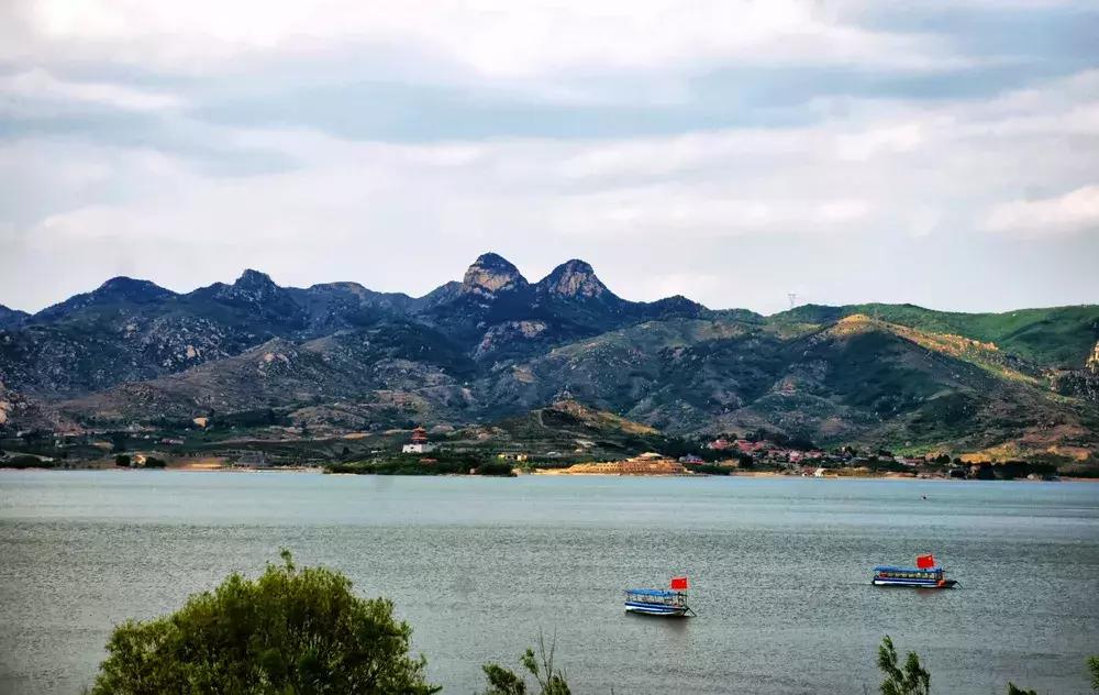 中国十大湖泊最美景点,十大风景最美的湖泊排行榜