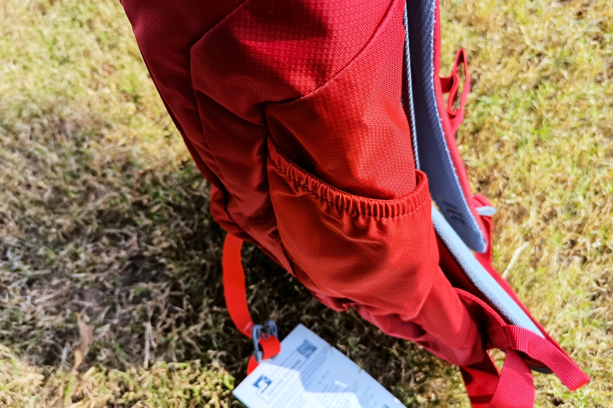 踏秋而行,踏秋而行原唱完整版