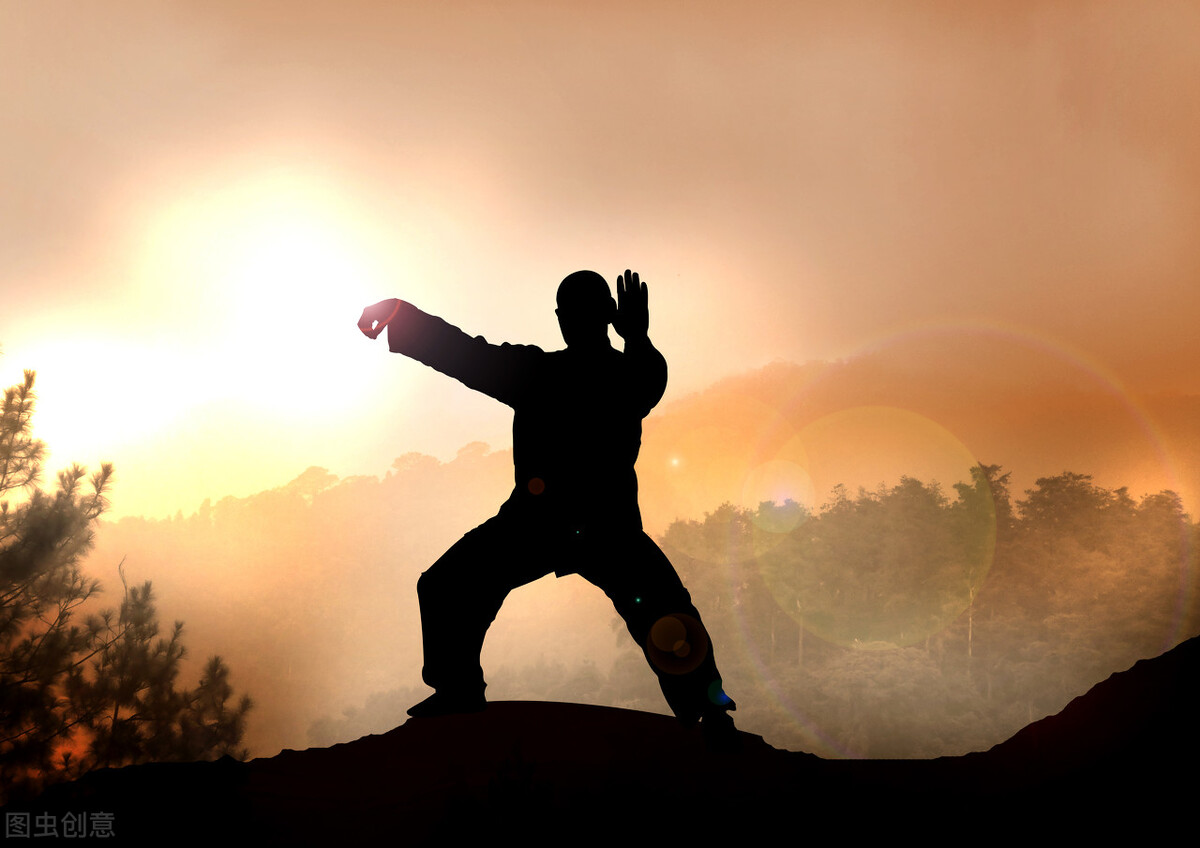 国医大师李振华治“口苦”的方子，改善口苦、体胖、爱生气