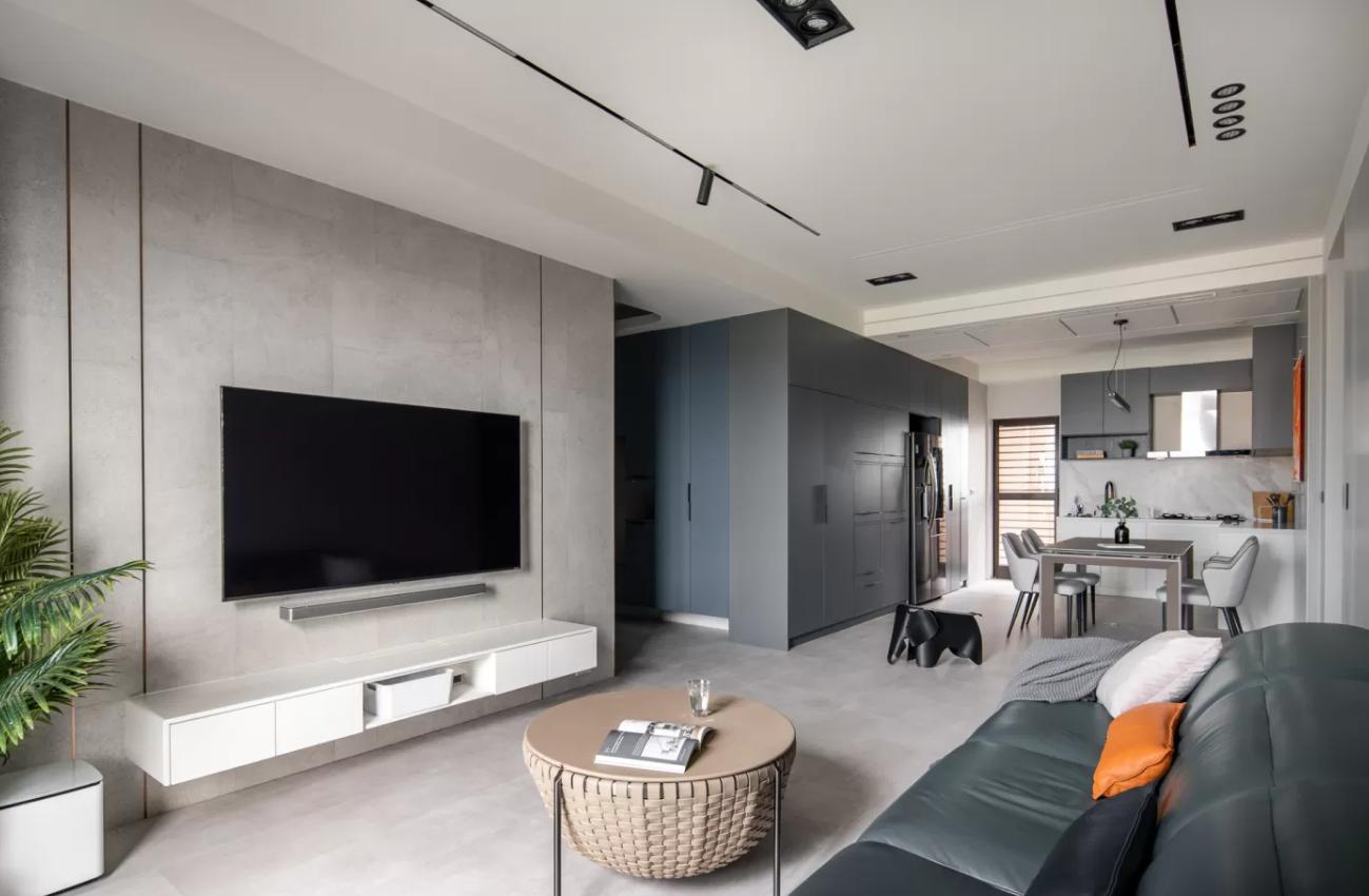 无主灯客厅无磁吸灯灯光布局,无主灯和磁吸轨道灯搭配