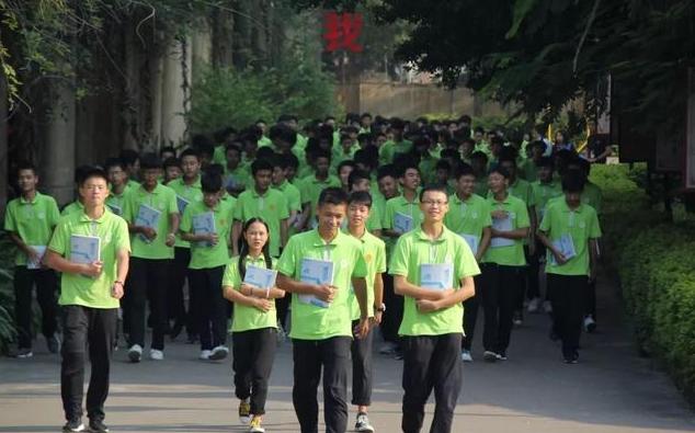 中考成绩不理想怎么办？家长要当机立断，以下5个择校标准要牢记