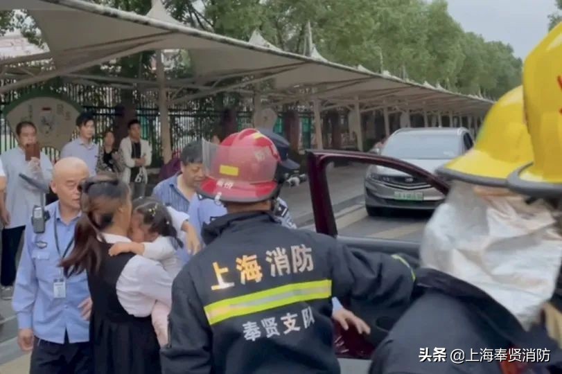 看儿子踢球真是一种享受,看儿子踢球视频心里好激动