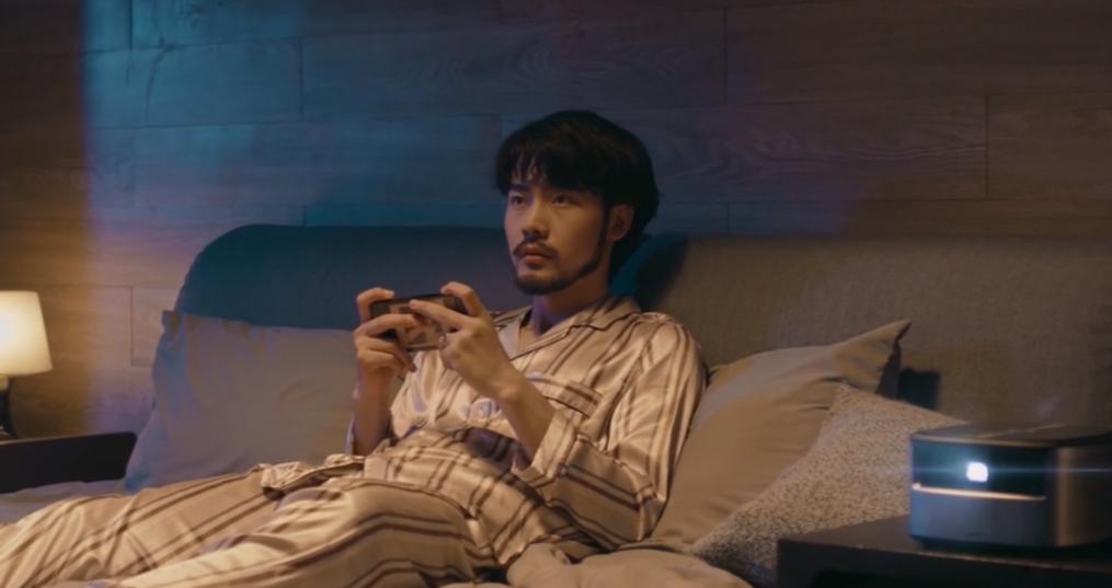 不用遥控器的投影仪,如何智能遥控投影仪