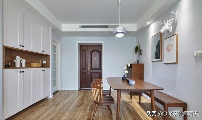 入户门右边一面墙酒柜鞋柜一体,入户门离墙比较窄怎样做法式鞋柜