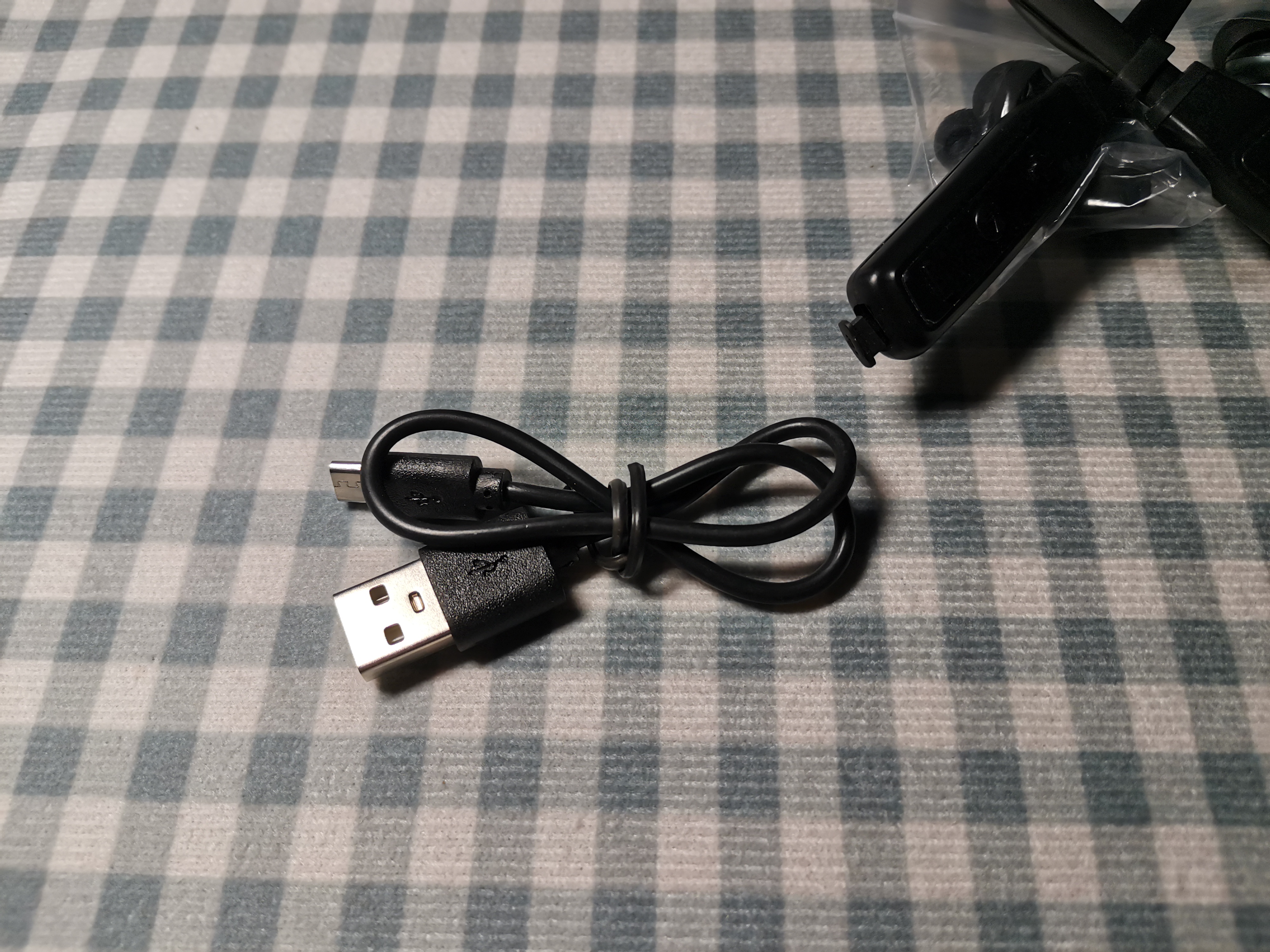 新手测评之西圣运动蓝牙耳机