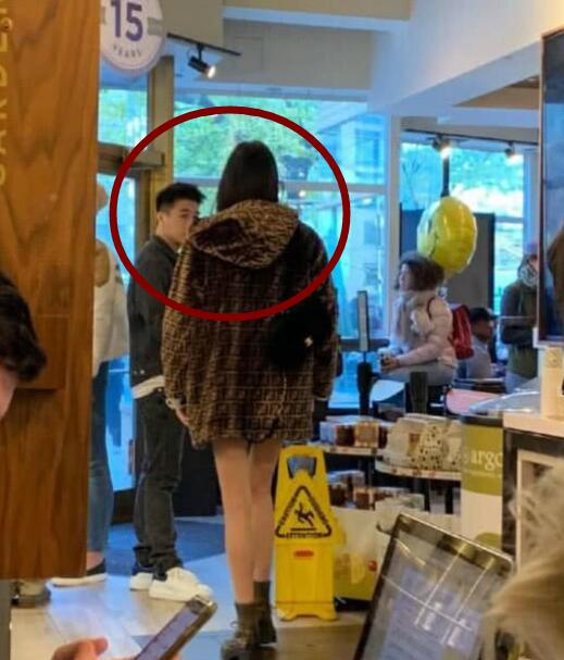 何猷君分享追求奚梦瑶过程,何猷君用什么方式打动奚梦瑶的心