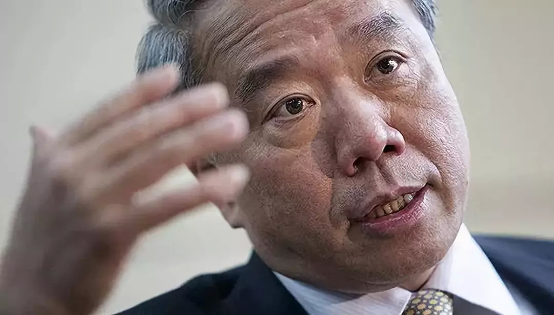 年产100亿包的泡面老师傅，要退休了｜艾问人物