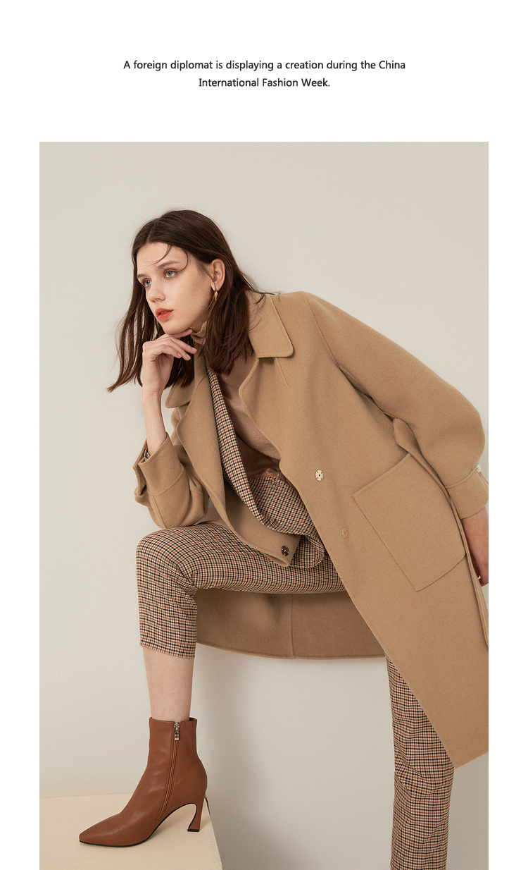 莱茵新款大衣,春季莱茵蓝色外套穿搭