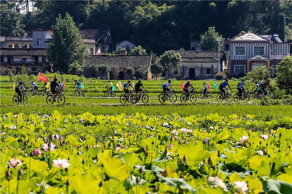 铜陵音乐节民俗村,燃爆音乐节现场