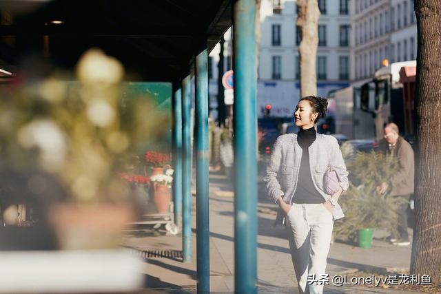 穿搭提案观：为什么明星们都深有执念的「小香风」，你却不感冒？