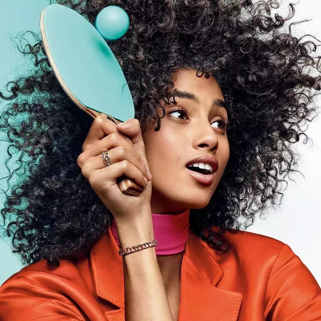 1万块的CHANEL篮球，2万块的LV排球，原来买包才是最便宜的开销