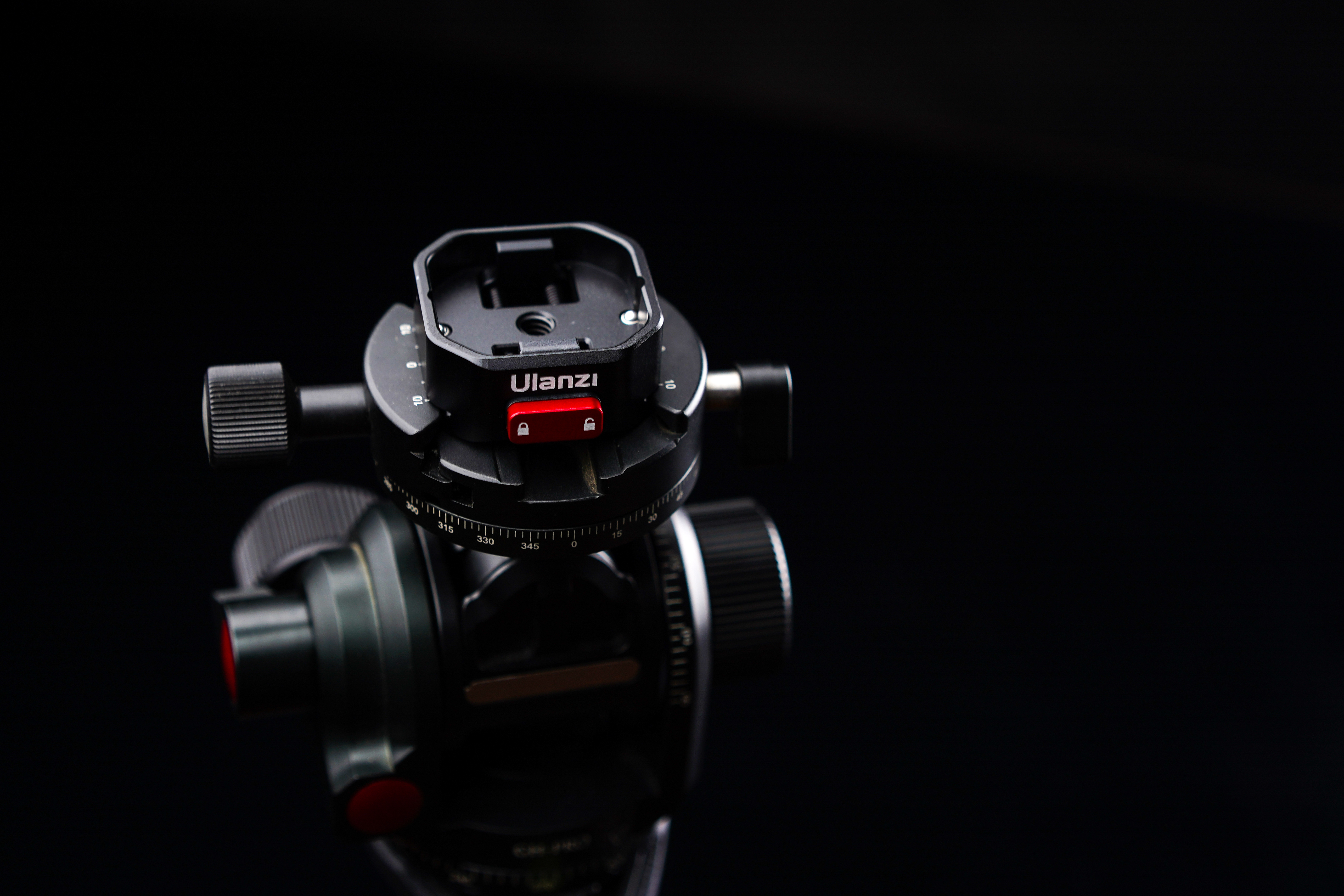 索尼适马851.4定焦镜头,适马85f1.4索尼微单