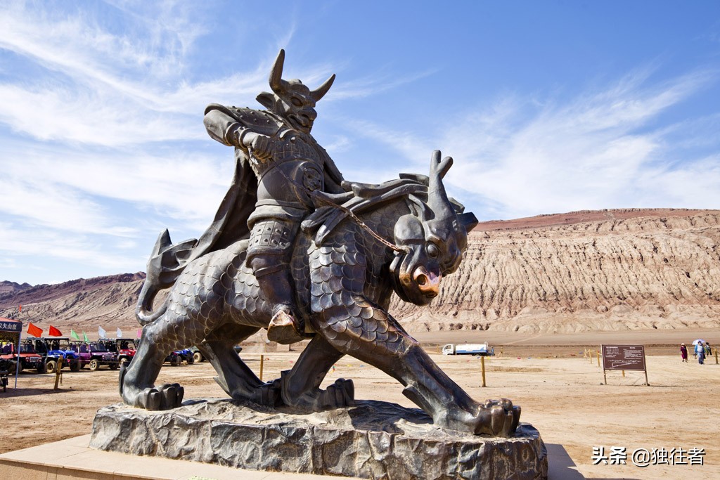 借助名著小说，火焰山的“热”，成了人们来吐鲁番的必游之地