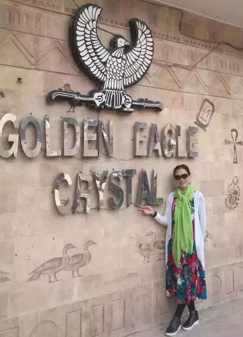 五一小长假怎么拍照,五一教妈妈出游拍照
