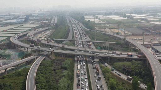 中国第一艘航母多重,中国第一艘核动力航母排水量