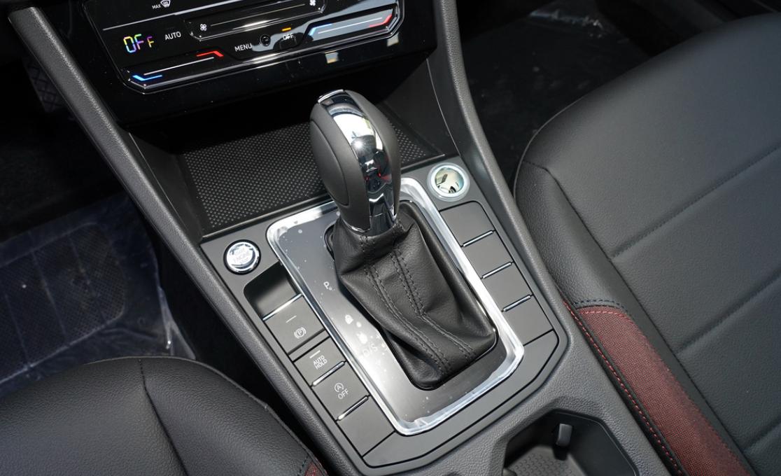 买大众宝来手动十个忠告,新手买大众宝来要关注什么