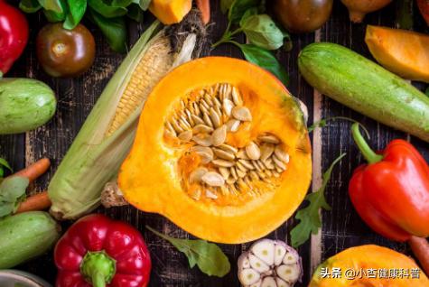 万一几个月不能出门，建议备好6类易存易放食物，营养不是问题