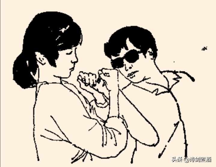 女子防身术有人摸你后脑勺怎么办,女子防身术抓手腕怎么挣脱和反击