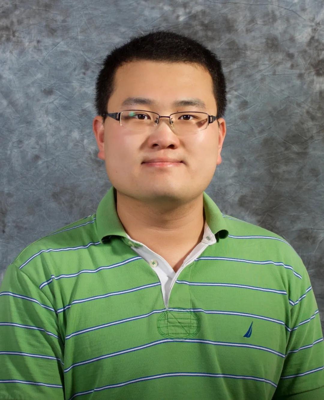 中国留学生研发成功隐身衣,中国留学生发明出来的仿生机器人