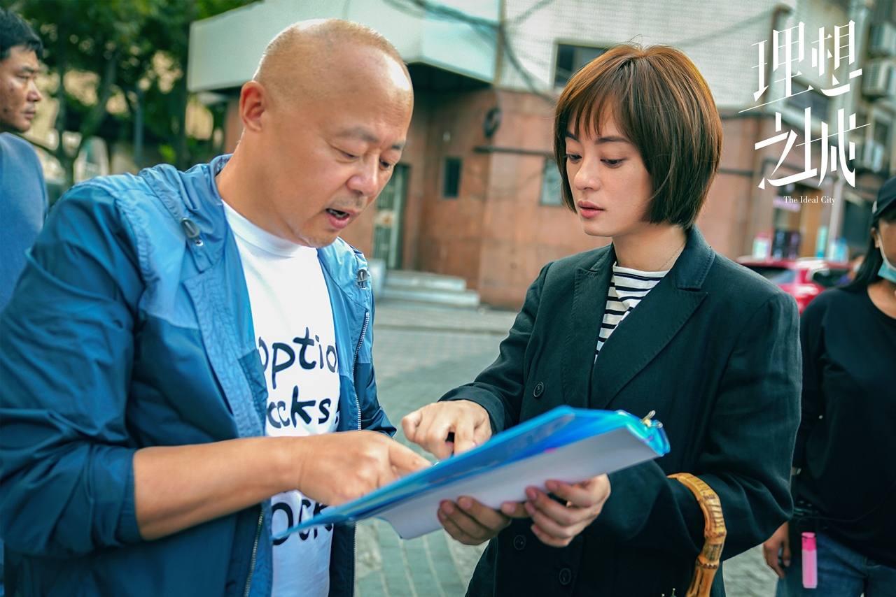 冯小刚与邓超是什么关系,冯小刚为什么不跟邓超合作