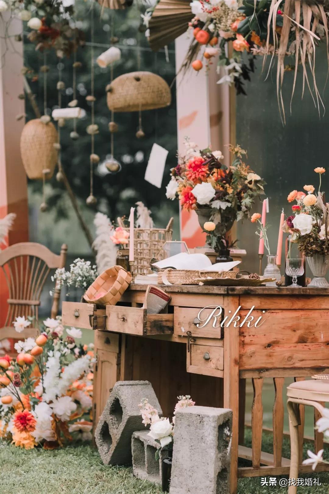 极简西式婚礼户外布置,法式复古婚礼户外效果