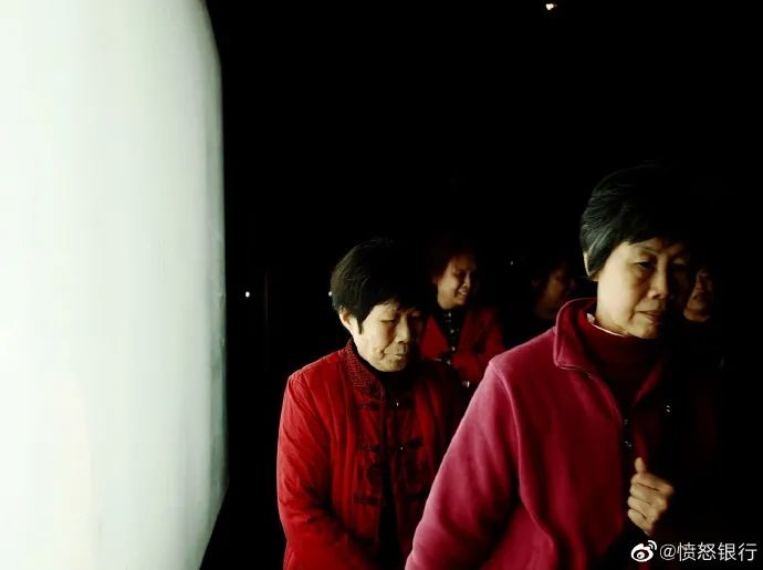 ​城市缝隙里的「业余人类视察家」