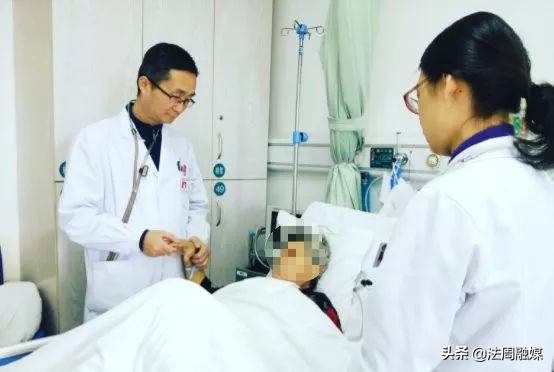 79岁老太脑梗陷入昏迷,早期静脉溶栓治中风偏瘫