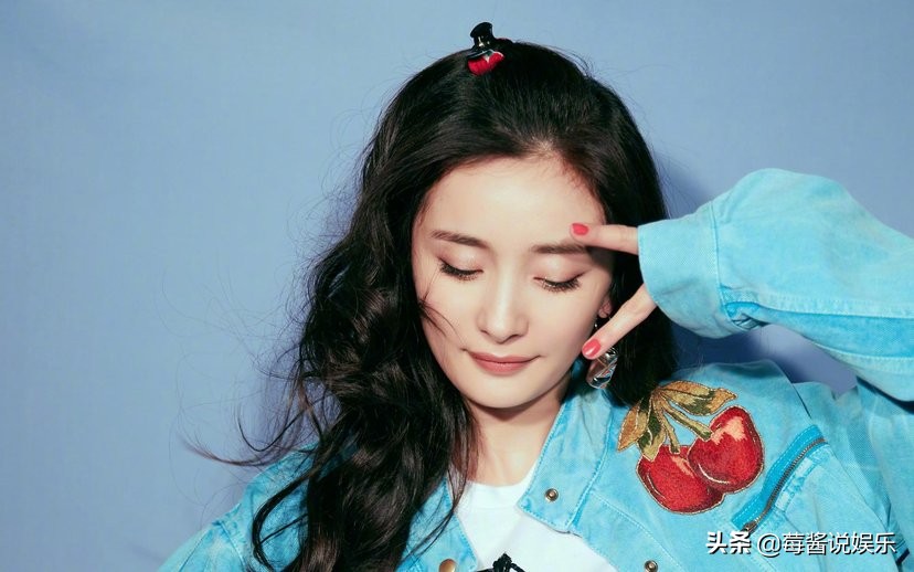 林允代言ck的视频,林允ck代言图