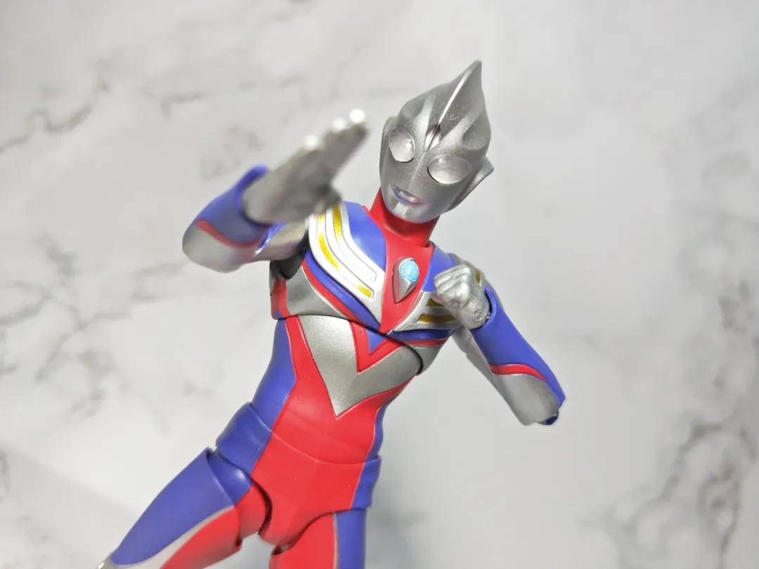 光的继承者迪迦奥特曼国语版,shf特利迦奥特曼开箱