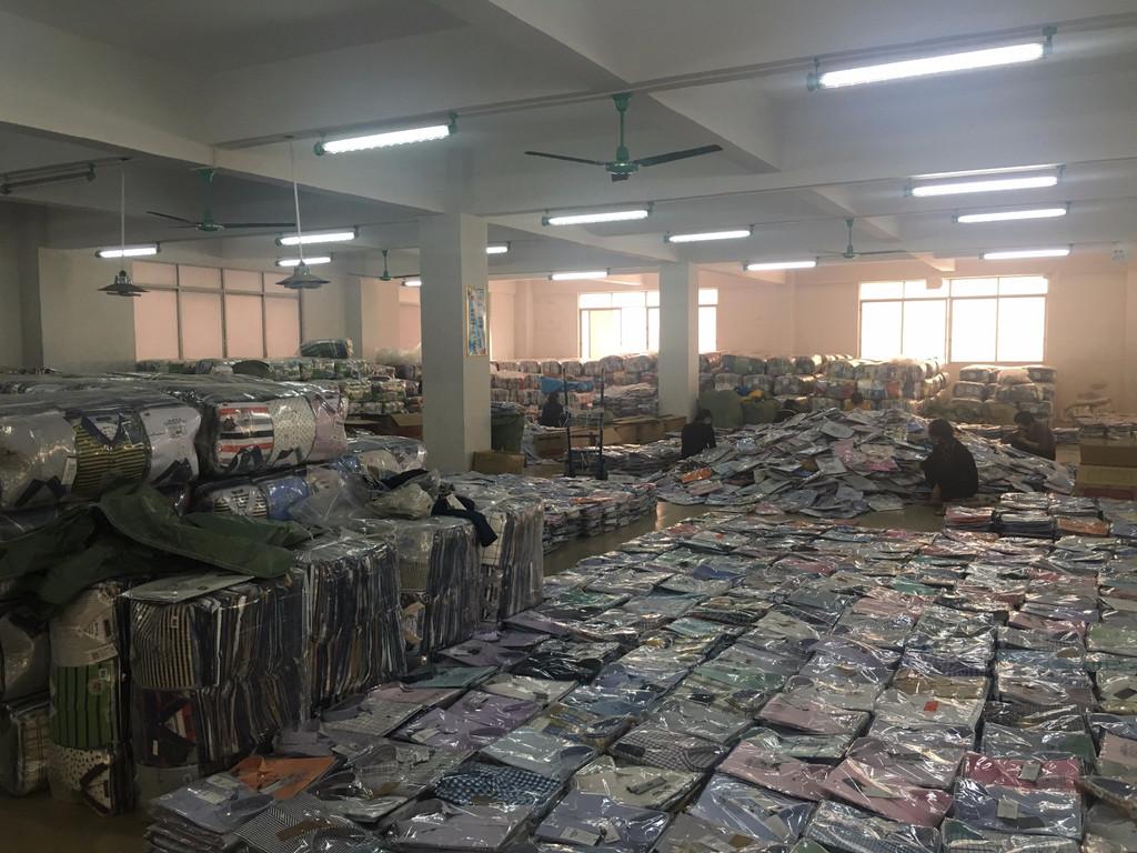 一线大牌品牌尾货怎么拿,阿力大牌折扣女装