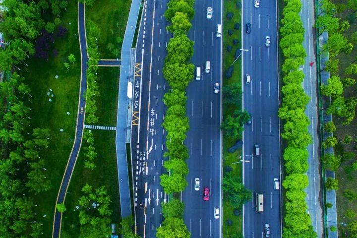 成都城市绿道,成都被山包围