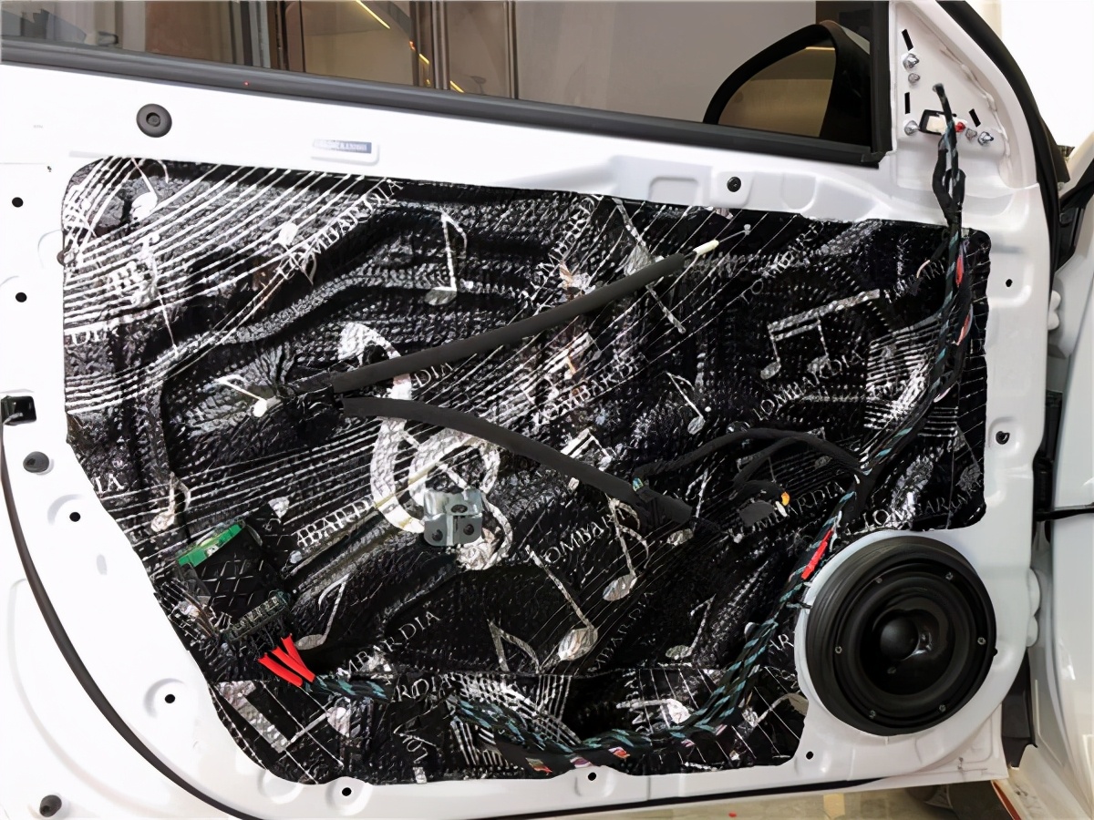 大众探岳原厂喇叭是多少瓦,探岳中置喇叭效果好吗